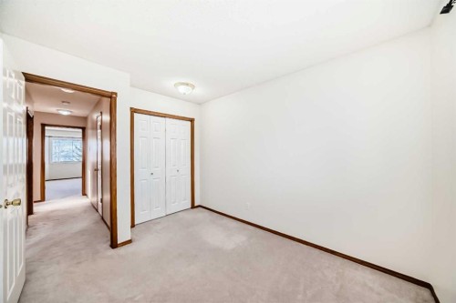 37 Arbour Wood Place Nw, Calgary, AB - Indoor Photo Showing Other Room
