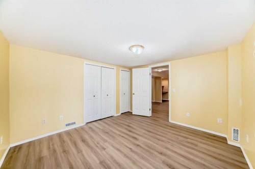 37 Arbour Wood Place Nw, Calgary, AB - Indoor Photo Showing Other Room