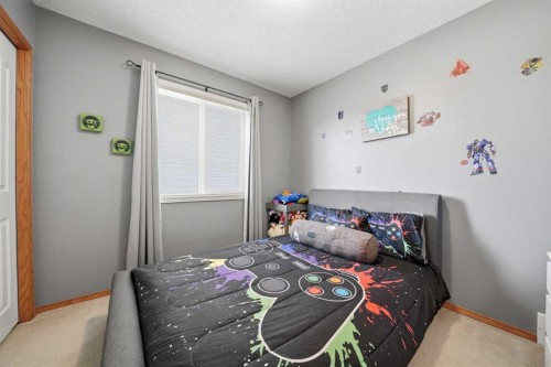 15 Cranberry Square Se, Calgary, AB 