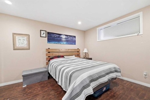 15 Cranberry Square Se, Calgary, AB 