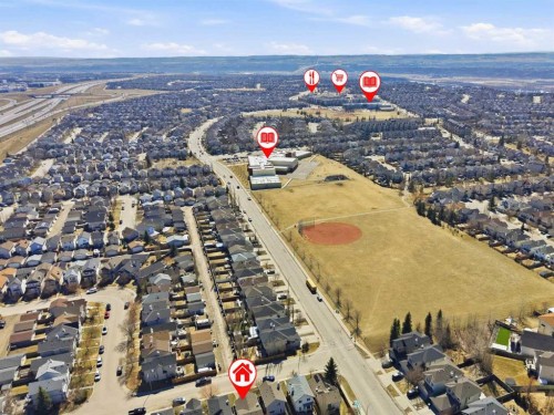 15 Cranberry Square Se, Calgary, AB 