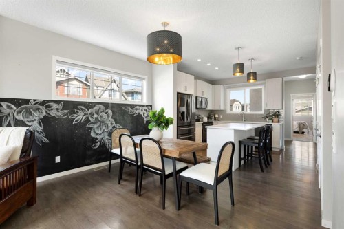 44 Marquis Link Se, Calgary, AB - Indoor Photo Showing Dining Room