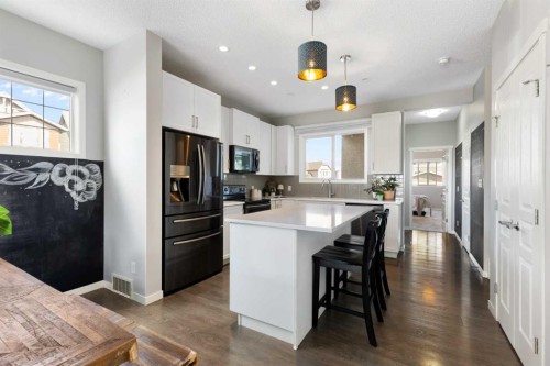 44 Marquis Link Se, Calgary, AB - Indoor Photo Showing Kitchen With Upgraded Kitchen