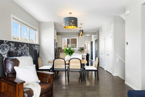 44 Marquis Link Se, Calgary, AB - Indoor Photo Showing Other Room