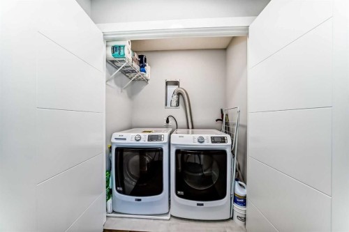 172 Rowmont Boulevard Nw, Calgary, AB - Indoor Photo Showing Laundry Room