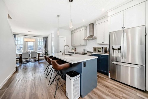172 Rowmont Boulevard Nw, Calgary, AB - Indoor Photo Showing Kitchen With Stainless Steel Kitchen With Upgraded Kitchen