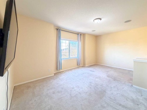 21 Panamount Hill Nw, Calgary, AB - Indoor Photo Showing Other Room