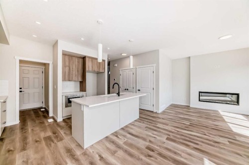 1069 Sawgrass Link Nw, Airdrie, AB - Indoor Photo Showing Kitchen