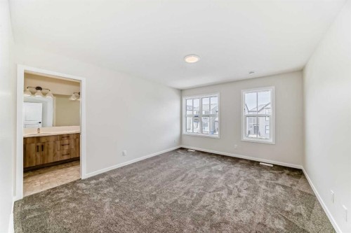 1069 Sawgrass Link Nw, Airdrie, AB - Indoor Photo Showing Other Room