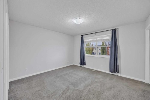 342 Chaparral Valley Drive Se, Calgary, AB - Indoor Photo Showing Other Room