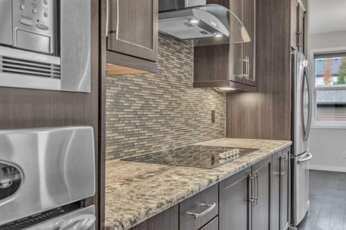 342 Chaparral Valley Drive Se, Calgary, AB - Indoor Photo Showing Kitchen With Upgraded Kitchen