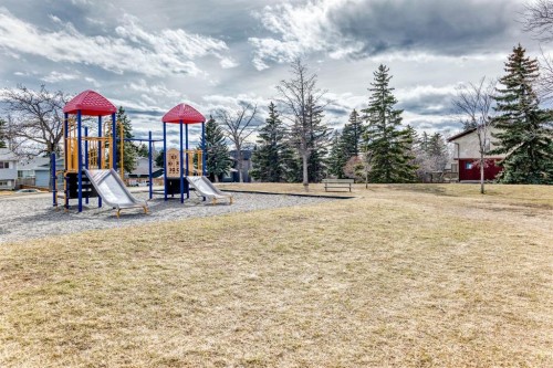 244 Whiteridge Place Ne, Calgary, AB - Outdoor