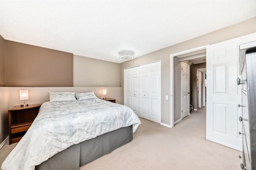 244 Whiteridge Place Ne, Calgary, AB - Indoor Photo Showing Bedroom