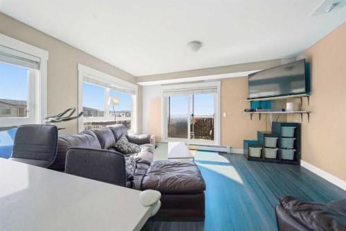 7415-302 Skyview Ranch Drive Ne, Calgary, AB - Indoor Photo Showing Living Room