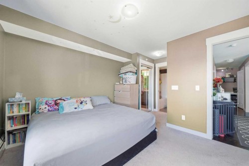 7415-302 Skyview Ranch Drive Ne, Calgary, AB - Indoor Photo Showing Bedroom