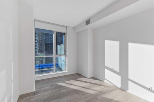 404-615 6 Avenue Se, Calgary, AB - Indoor Photo Showing Other Room