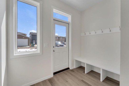 106 Corner Glen Grove Ne, Calgary, AB - Indoor Photo Showing Other Room