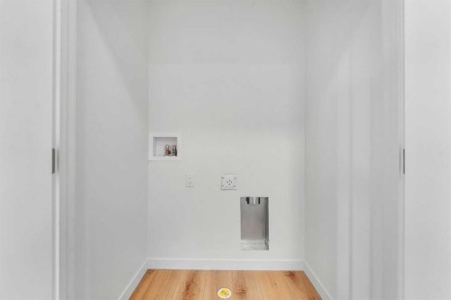 15 Heritage Heath, Cochrane, AB - Indoor Photo Showing Other Room