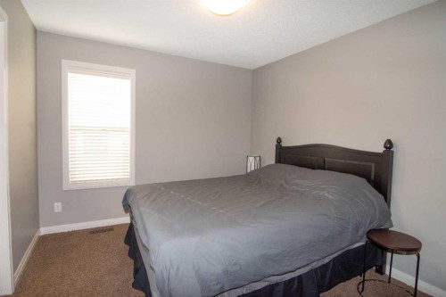 119 Auburn Bay Avenue Se, Calgary, AB - Indoor Photo Showing Bedroom