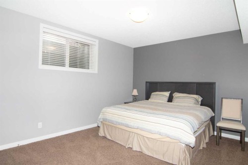 119 Auburn Bay Avenue Se, Calgary, AB - Indoor Photo Showing Bedroom