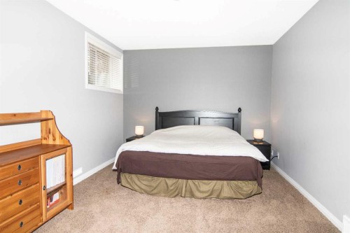 119 Auburn Bay Avenue Se, Calgary, AB - Indoor Photo Showing Bedroom