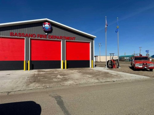 1002 5 Avenue, Bassano, AB 