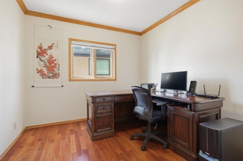 30 Edgeview Road Nw, Calgary, AB - Indoor Photo Showing Office