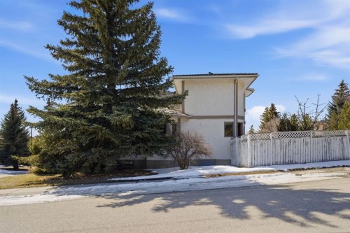 30 Edgeview Road Nw, Calgary, AB - Outdoor
