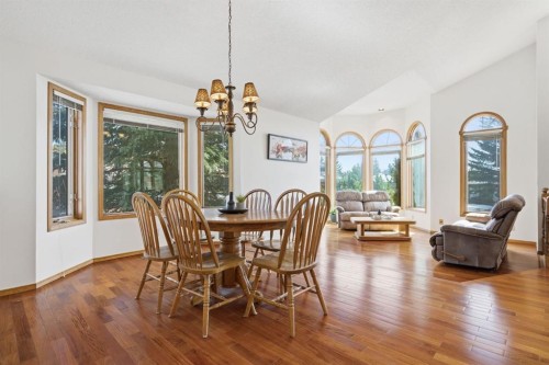 30 Edgeview Road Nw, Calgary, AB - Indoor Photo Showing Other Room