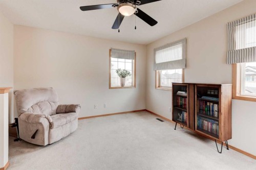 41 Chapman Close Se, Calgary, AB - Indoor