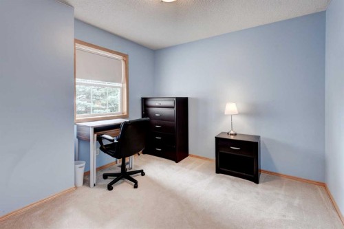 41 Chapman Close Se, Calgary, AB - Indoor Photo Showing Office