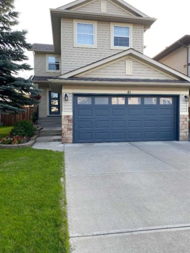 41 Chapman Close Se, Calgary, AB - Outdoor