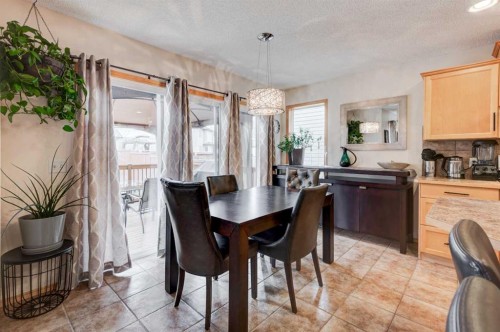 41 Chapman Close Se, Calgary, AB - Indoor Photo Showing Dining Room