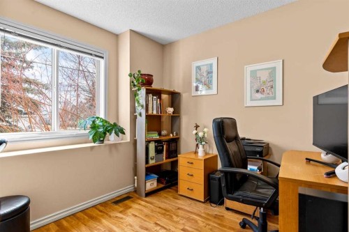 310 Somerset Drive Sw, Calgary, AB - Indoor Photo Showing Office