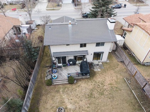 983 Woodbine Boulevard Sw, Calgary, AB - Outdoor