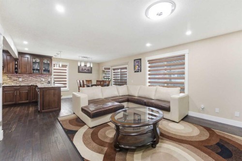 171 Coral Springs Park Ne, Calgary, AB - Indoor Photo Showing Living Room