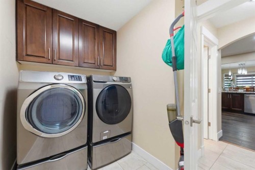 171 Coral Springs Park Ne, Calgary, AB - Indoor Photo Showing Laundry Room