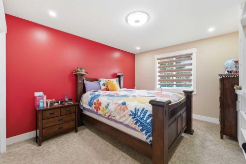 171 Coral Springs Park Ne, Calgary, AB - Indoor Photo Showing Bedroom