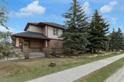 23-170 N Railway Street Okotoks, AB T1S 1Z8