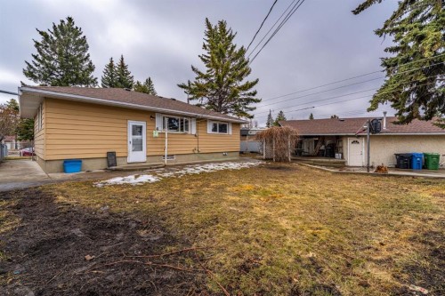 4510 Forman Crescent Se, Calgary, AB - Outdoor