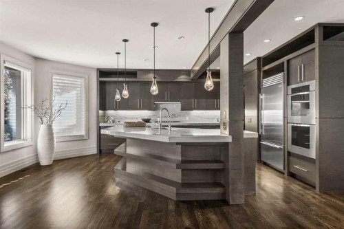 122 Aspen Ridge Place Sw, Calgary, AB - Indoor Photo Showing Kitchen With Upgraded Kitchen