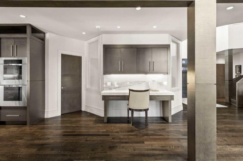 122 Aspen Ridge Place Sw, Calgary, AB - Indoor Photo Showing Kitchen With Upgraded Kitchen