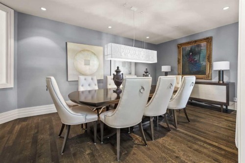 122 Aspen Ridge Place Sw, Calgary, AB - Indoor Photo Showing Dining Room