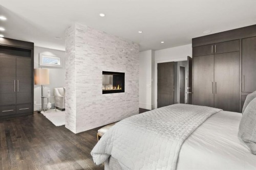 122 Aspen Ridge Place Sw, Calgary, AB - Indoor Photo Showing Bedroom