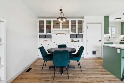 4604 Fordham Crescent Se, Calgary, AB - Indoor