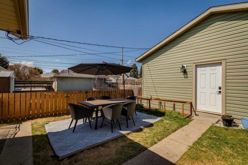 4604 Fordham Crescent Se, Calgary, AB - Outdoor With Exterior
