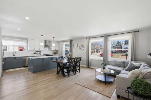 559 Deerpath Court Se, Calgary, AB - Indoor
