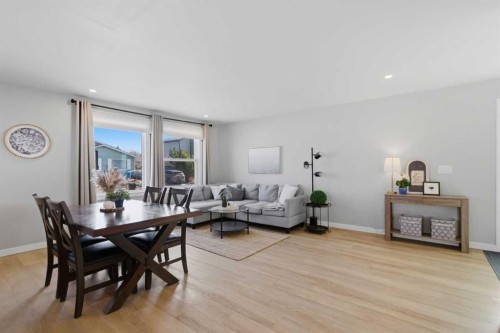 559 Deerpath Court Se, Calgary, AB - Indoor
