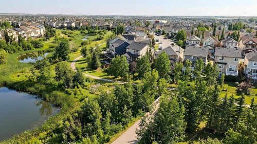 19 Copperfield Crescent Se, Calgary, AB 