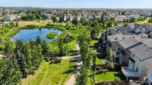 19 Copperfield Crescent Se, Calgary, AB 